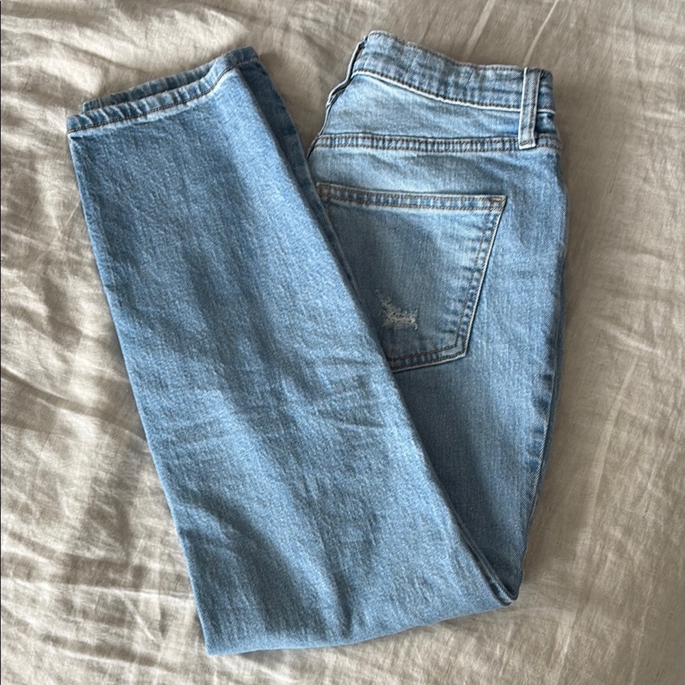 Women's Light Blue Jeans